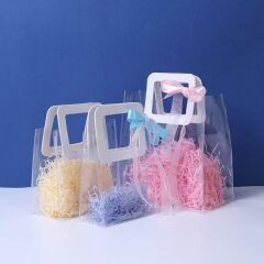 ÇANTA ŞEFFAF BEYAZ TUTAMAÇLI 28*25*14 CM 10 LU