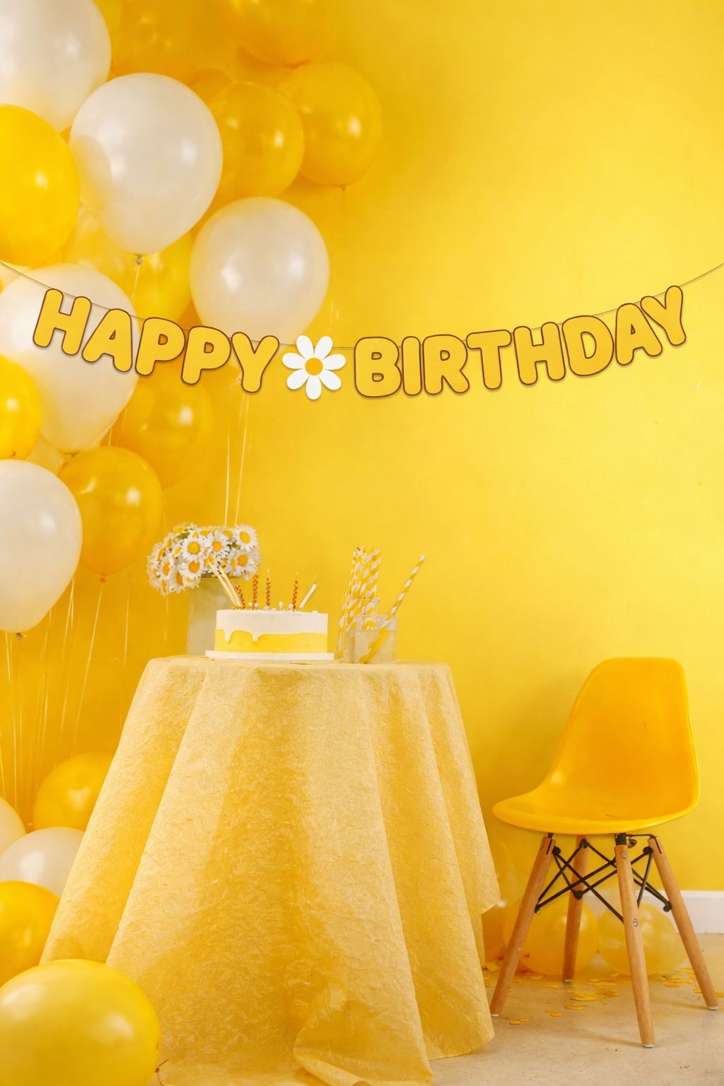 PAPATYA TEMALI HAPPY BIRTHDAY BANNER